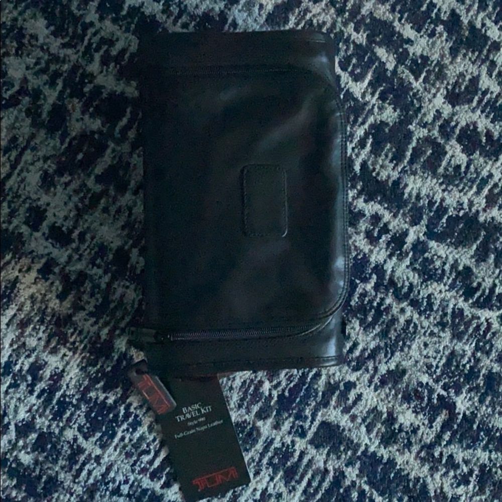 TUMI Black Leather Messenger Bag